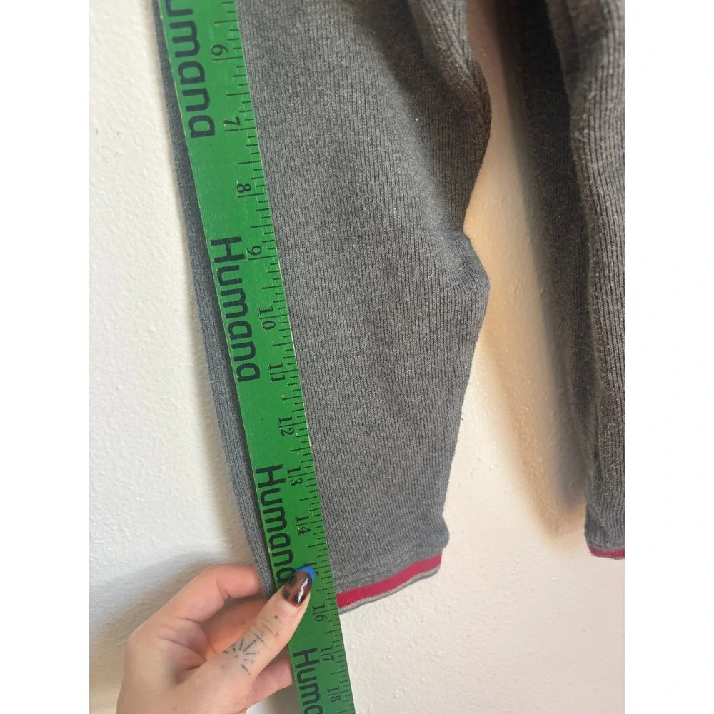VTG Gap Kids Grey Cotton V-Neck Sweater Red Trim Size M 7-8 Ribbed Knit Pullover